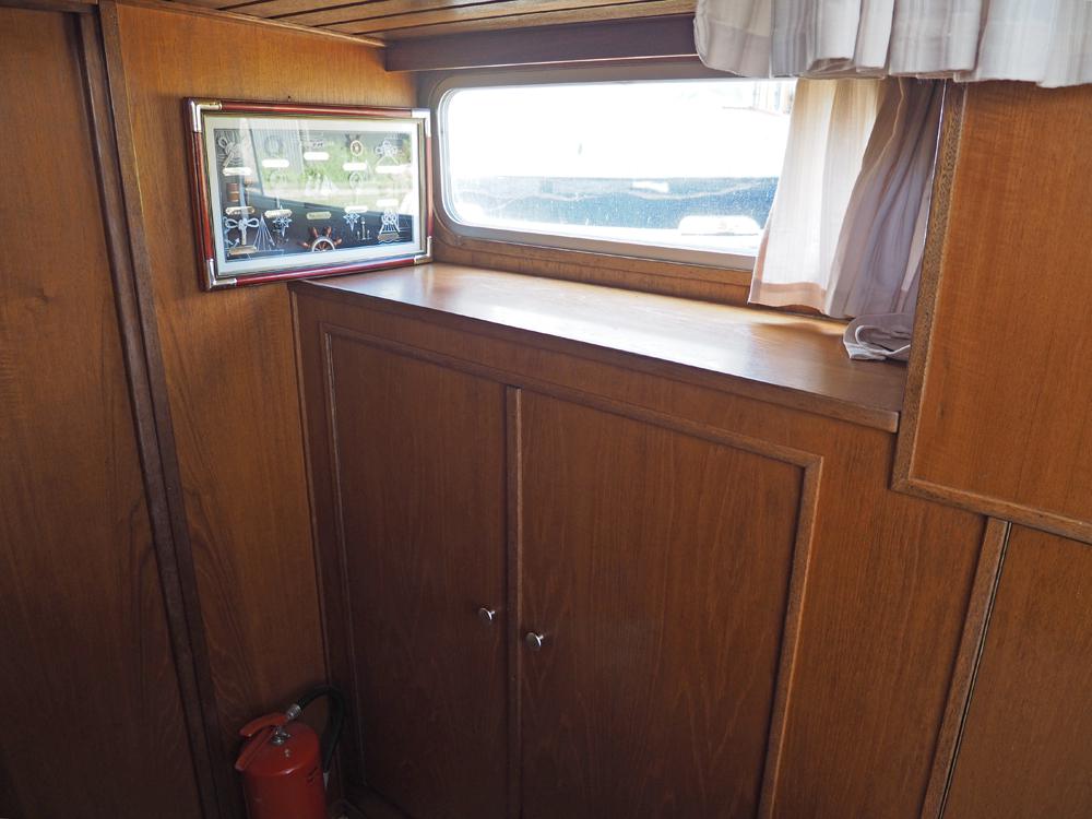 Aft cabin, Accommodation